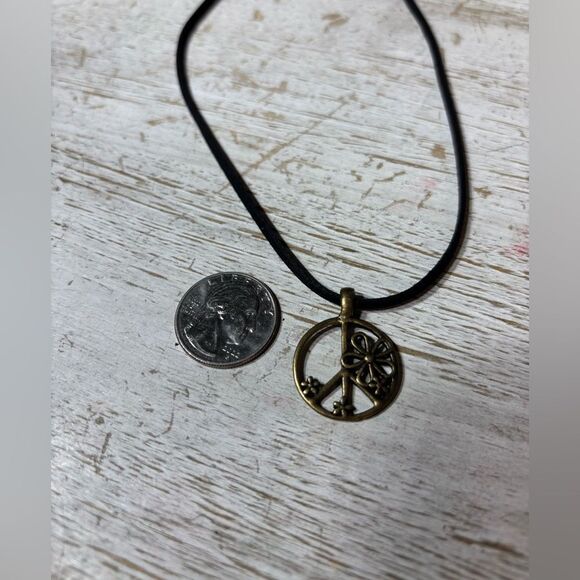 18” Floral Accents Peace Sign Pendant on Black Suede Necklace with Lobster Clas - Picture 6 of 6
